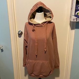 AERIE OVERSIZED PULLOVER W/FAUX FUR LINED HOOD